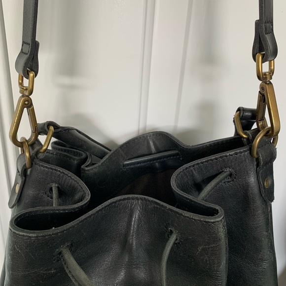 Madewell Lafayette black leather bucket bag - Picture 3 of 6